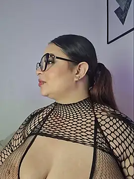 Snapshot of Nicolevega1 chatting on 12, 6, 2026 Nicolevega1 online show from 12, 6, 2026
