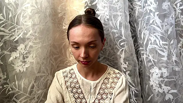 Snapshot of AdriannaBill chatting on 11, 7, 2026 AdriannaBill online show from 11, 7, 2026