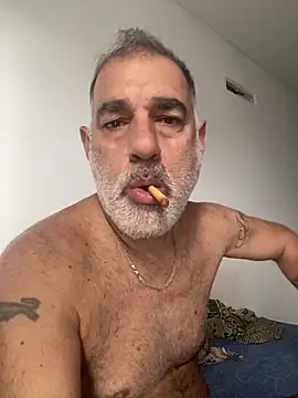 Snapshot of Calamar70 chatting on 15, 4, 2026 Calamar70 online show from 15, 4, 2026