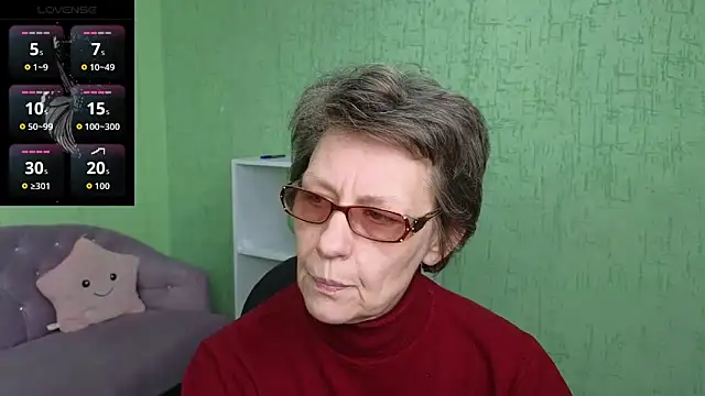 Ivy Infinity online show from 17, 4, 2026