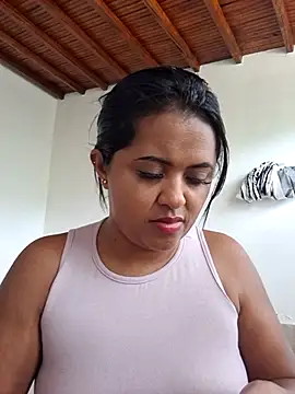 Ayla Phone online show from 3, 6, 2026