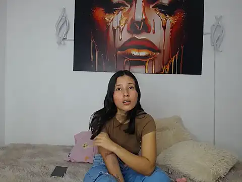 michellna online show from 15, 4, 2026