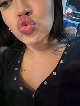 Snapshot of Sara_fun chatting on 15, 1, 2025 Sara fun online show from 15, 1, 2025