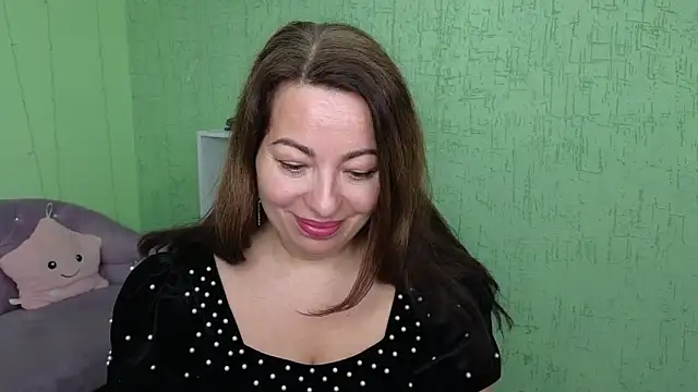 Zoe Zephyr online show from 2, 5, 2026