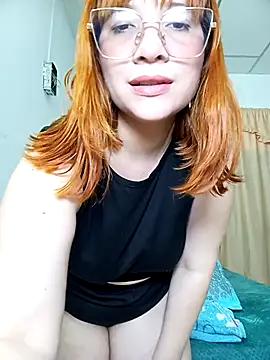 Snapshot of Curves_Nina chatting on 11, 5, 2026 Curves Nina online show from 11, 5, 2026