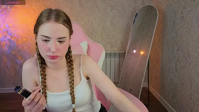 Tasya Doyle online show from 24, 4, 2026