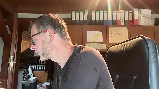 o florian o1 online show from 3, 6, 2026