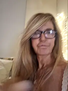 Marianne10 online show from 21, 5, 2026