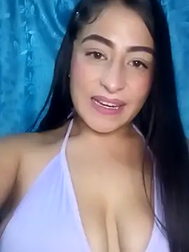 ChloeMadisson online show from 22, 4, 2026