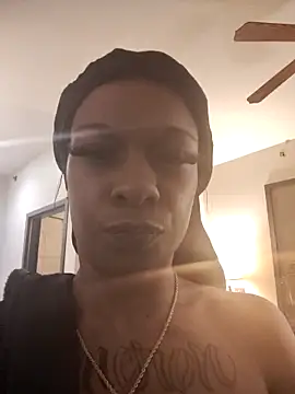 MZFANTZYHONEY online show from 26, 4, 2026