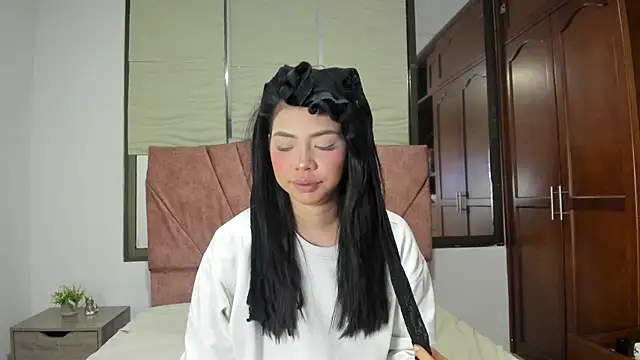 Snapshot of Nathy_Pelaez chatting on 3, 7, 2026 Nathy Pelaez online show from 3, 7, 2026