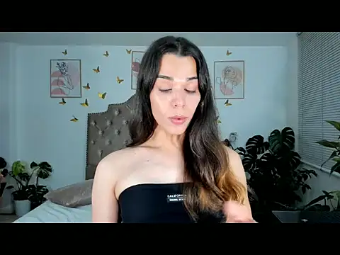 bella grego online show from 17, 4, 2026