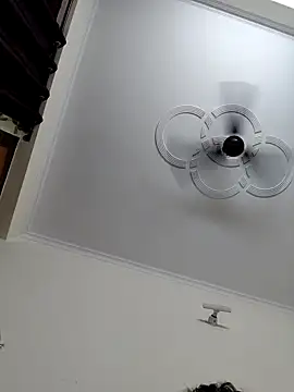 Horny Babe 17 online show from 17, 4, 2026