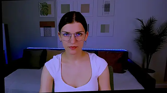 Snapshot of AnnaThorne chatting on 2, 5, 2026 AnnaThorne online show from 2, 5, 2026