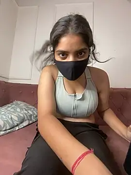 Snapshot of sexy_piku chatting on 20, 4, 2026 sexy piku online show from 20, 4, 2026