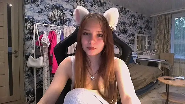 Snapshot of Princess_Mira chatting on 2, 7, 2026 Princess Mira online show from 2, 7, 2026