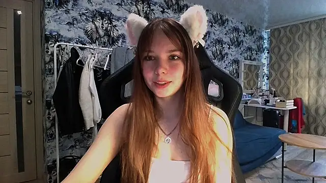 Snapshot of Princess_Mira chatting on 19, 7, 2026 Princess Mira online show from 19, 7, 2026