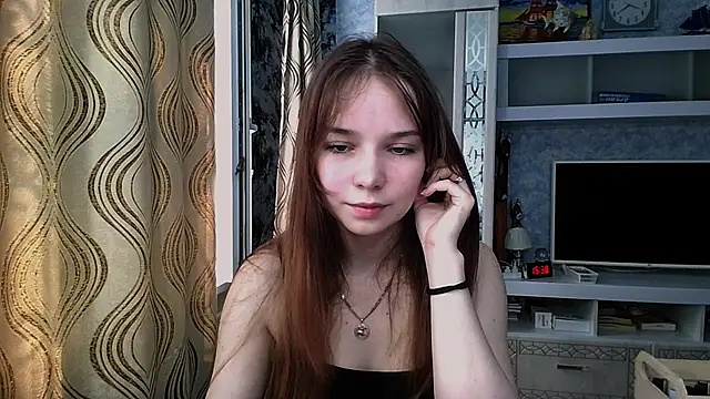 Snapshot of Princess_Mira chatting on 20, 7, 2026 Princess Mira online show from 20, 7, 2026