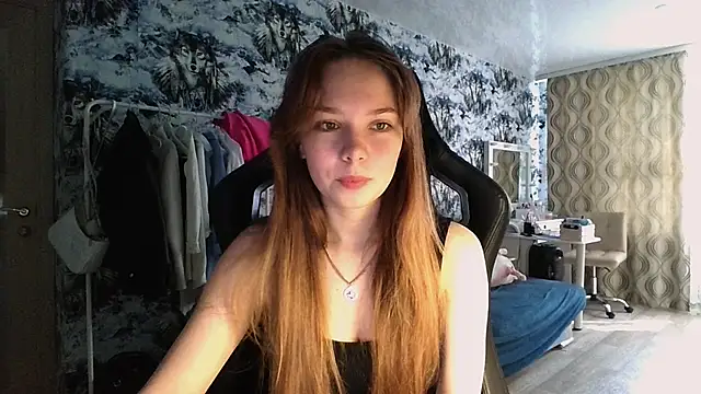 Snapshot of Princess_Mira chatting on 27, 7, 2026 Princess Mira online show from 27, 7, 2026