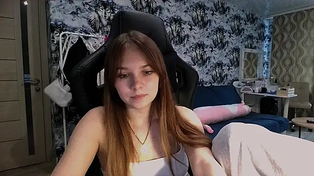 Snapshot of Princess_Mira chatting on 28, 7, 2026 Princess Mira online show from 28, 7, 2026