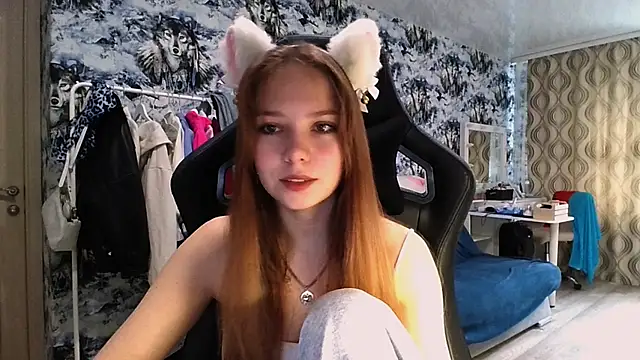 Snapshot of Princess_Mira chatting on 2, 8, 2026 Princess Mira online show from 2, 8, 2026