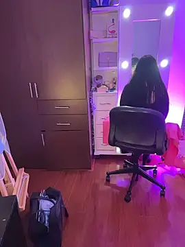 AliceMtz online show from 10, 7, 2026