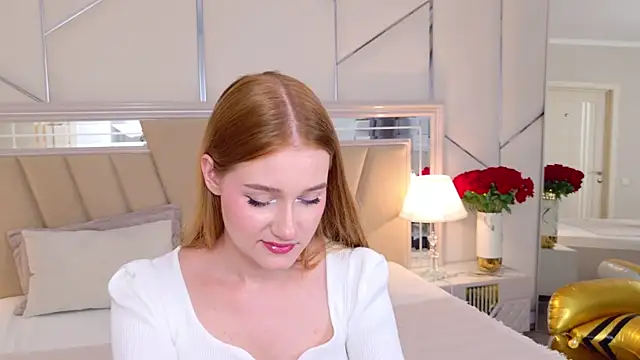EmmiliRosse online show from 14, 7, 2026