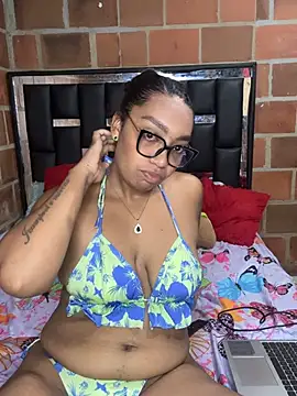  Piel Canela online show from 3, 6, 2026
