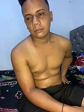 ReinaldoZapata online show from 18, 4, 2026