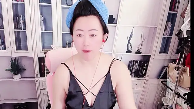 LXU9 online show from 13, 5, 2026
