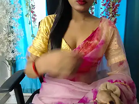 Naughtyy Ranii01 online show from 16, 7, 2026