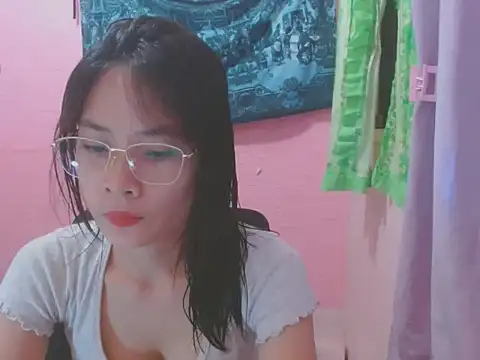 Sweetsexylady19 online show from 14, 7, 2026