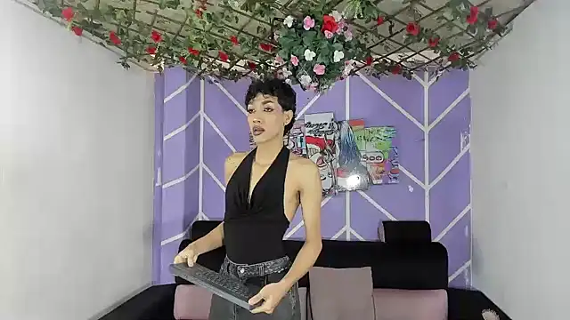 DAHNE HOT  online show from 21, 6, 2026