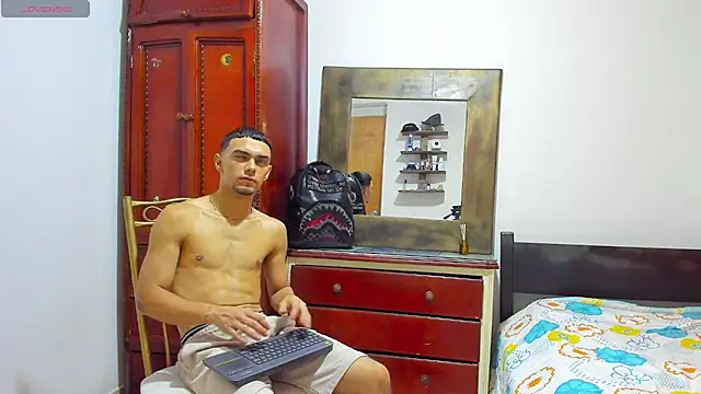 Snapshot of Teo_Rave chatting on 18, 7, 2026 Teo Rave online show from 18, 7, 2026