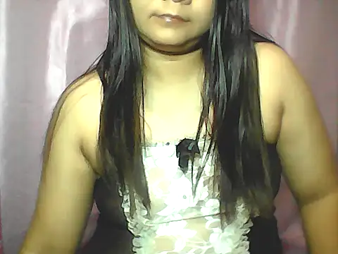 Snapshot of eljhenx chatting on 5, 6, 2026 eljhenx online show from 5, 6, 2026