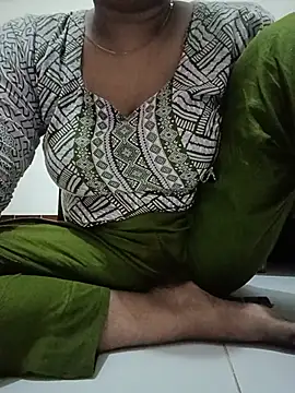 Snapshot of Misty-Meya chatting on 17, 7, 2026 Misty-Meya online show from 17, 7, 2026