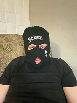 Leoncattt online show from 19, 4, 2026