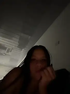 Lupitaa33 online show from 20, 4, 2026