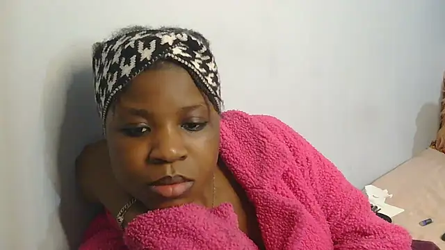 Snapshot of julianaa19 chatting on 17, 7, 2026 julianaa19 online show from 17, 7, 2026
