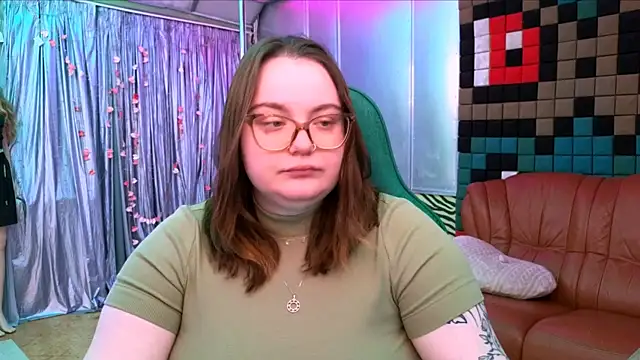 CatherineClaire online show from 6, 5, 2026