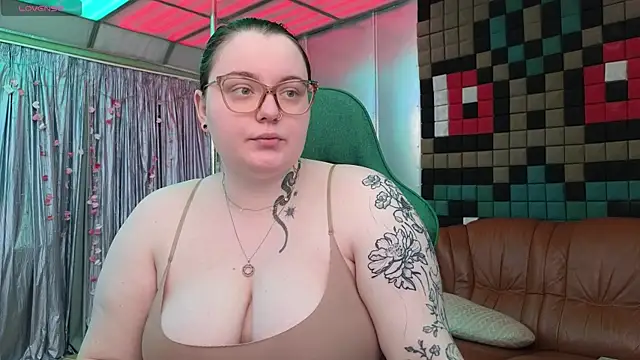 CatherineClaire online show from 14, 5, 2026