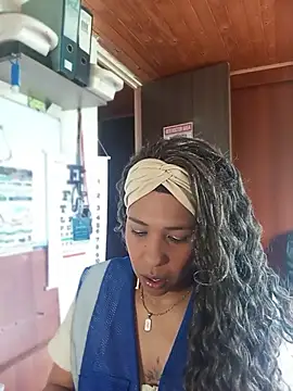 Ivon C online show from 26, 5, 2026