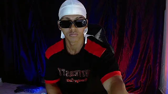 zoriel bigcock online show from 1, 6, 2026