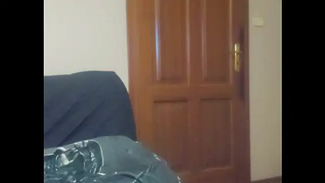 Snapshot of EscapedSibilant chatting on 7, 7, 2026 EscapedSibilant online show from 7, 7, 2026