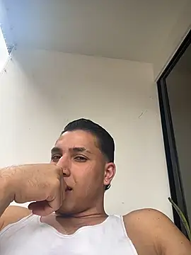 Snapshot of Maxx_valiant chatting on 2, 7, 2026 Maxx valiant online show from 2, 7, 2026