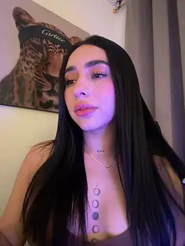 Snapshot of IsabellaNoir_ chatting on 5, 6, 2026 IsabellaNoir online show from 5, 6, 2026