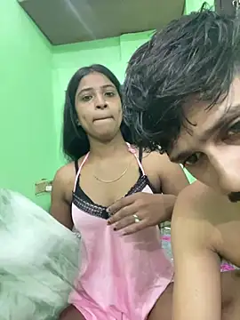 Snapshot of hot-couple-0 chatting on 11, 6, 2026 hot-couple-0 online show from 11, 6, 2026
