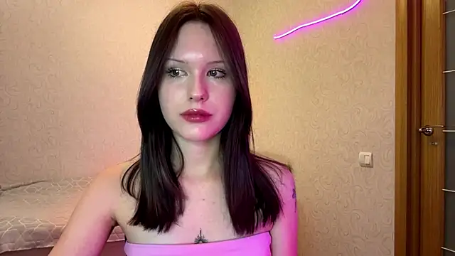 Snapshot of HoneyBlink chatting on 12, 5, 2026 HoneyBlink online show from 12, 5, 2026