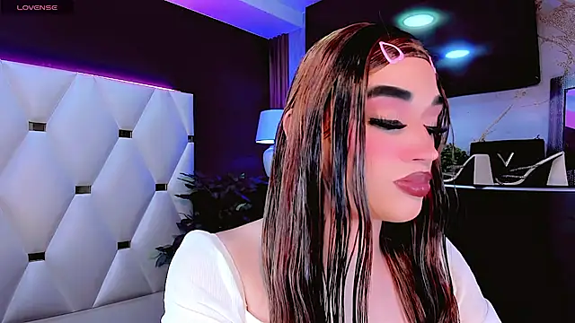 Camila Vasquezz1 online show from 16, 6, 2026
