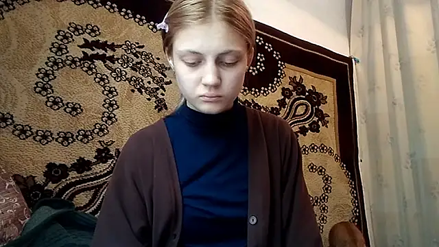 Snapshot of LunaLaday chatting on 26, 5, 2026 LunaLaday online show from 26, 5, 2026